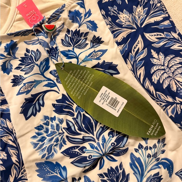 FARM Rio Blue and Cream Floral Women's One Piece - Picture 7 of 8